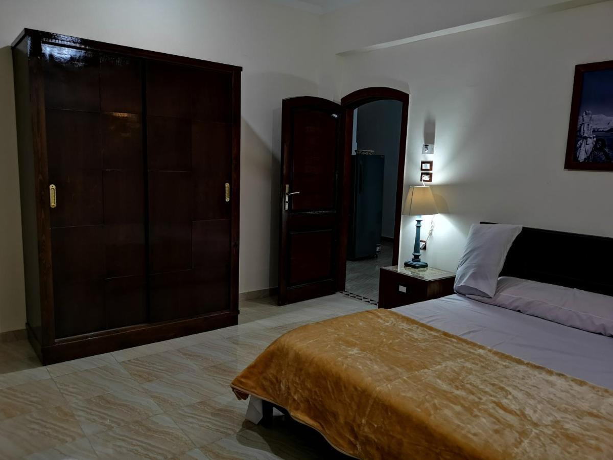 Luxor Hotel Bella Vista Apartments And Hotel Exterior photo